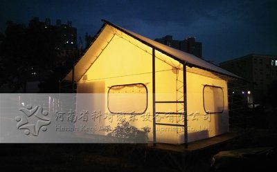 夜幕下的星空帐篷——天幕小屋